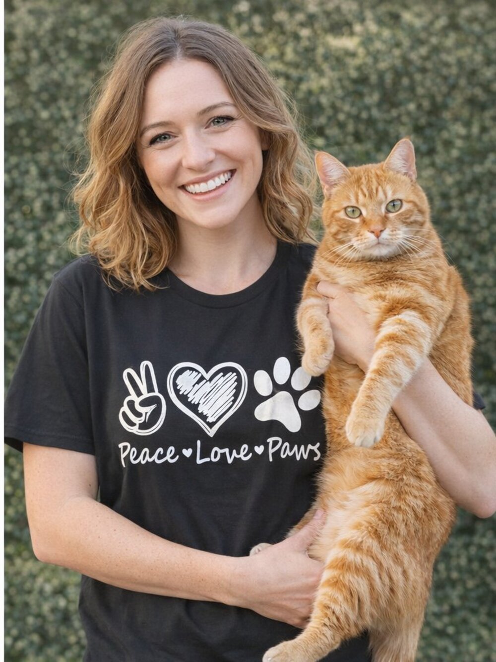 New Graphic T-Shirts Gildan Black Peace ♥ Love ♥ Paws Graphic Tee